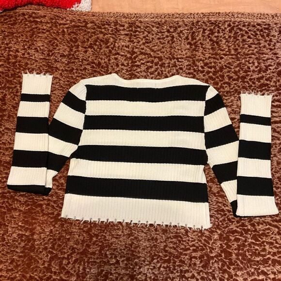 JLUXLABEL Distressed Cropped Ribbed Breton Striped Top, M. - Picture 8 of 10
